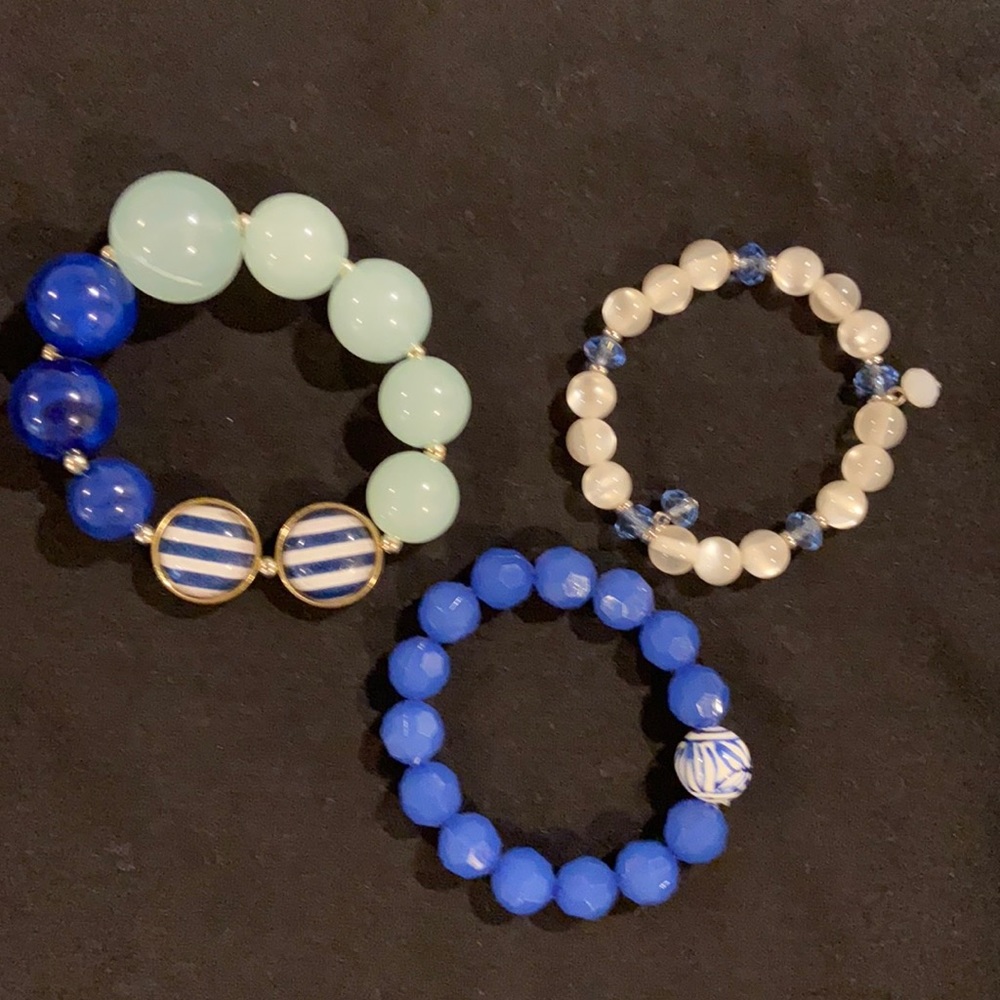 Set of 3 stretch bracelets